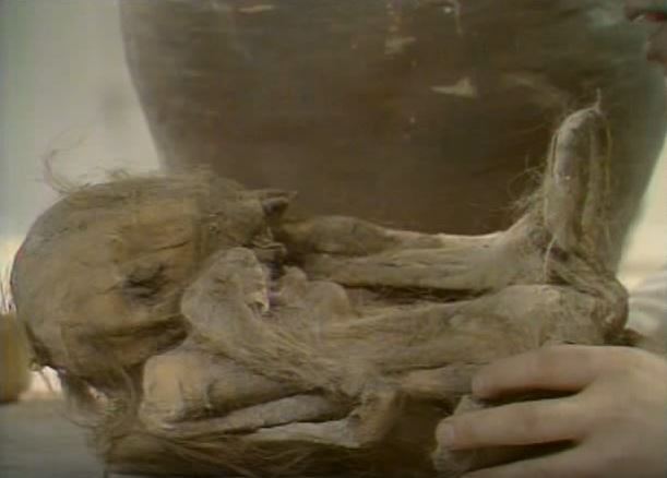 Nigel Kneale, Beast, Baby - whenchurchyardsyawn